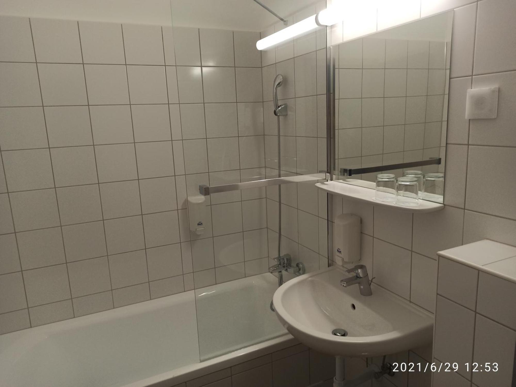 Svajci Lak Panzio Bed & Breakfast Nyíregyháza Eksteriør bilde