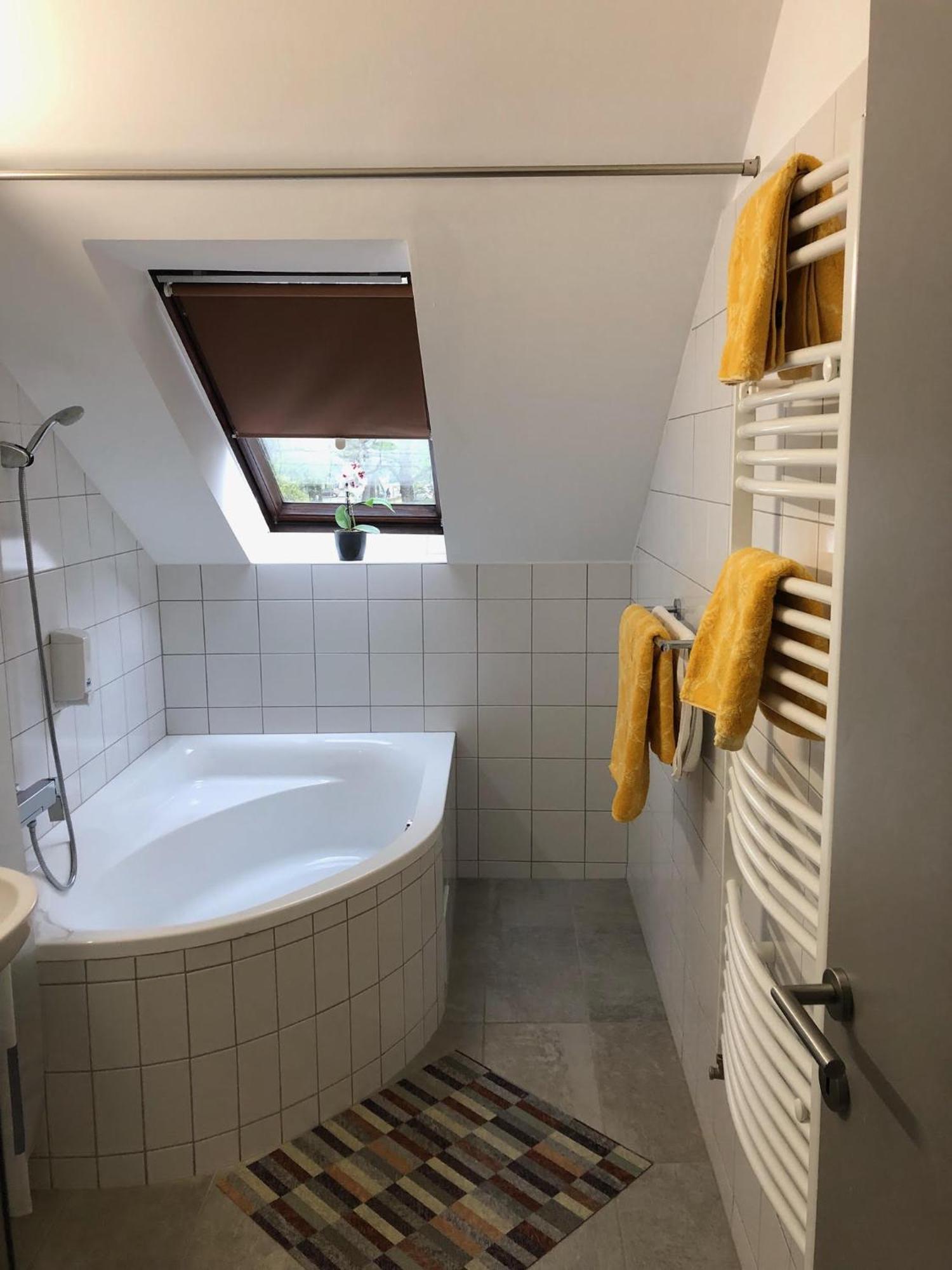 Svajci Lak Panzio Bed & Breakfast Nyíregyháza Eksteriør bilde